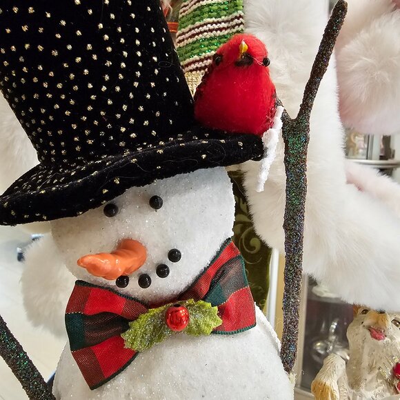 Mark Roberts Santa Building a Snowman, 22" - Picture 12 of 12